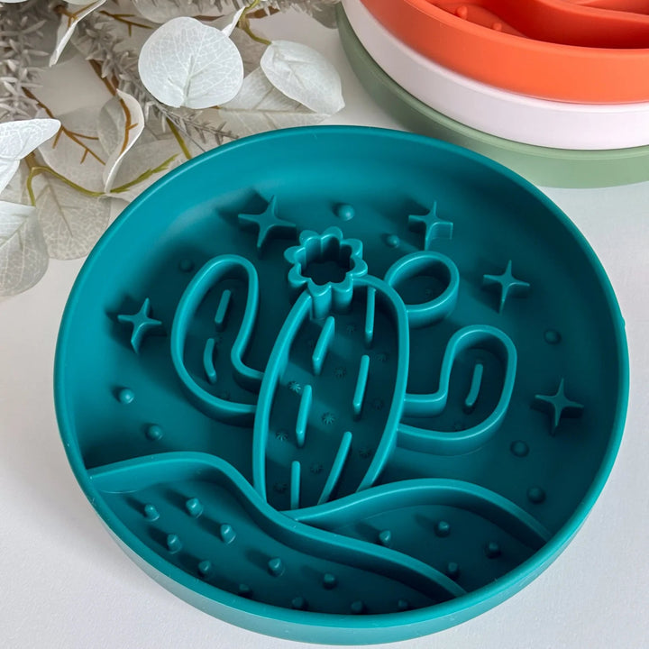 Doggotique Miska Slow Cactus
